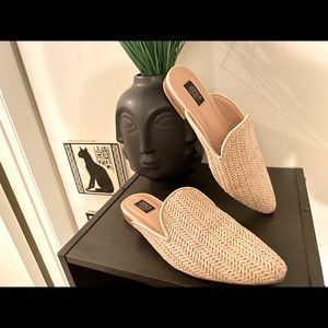 Size 6 slip on flats